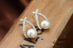 Crystal Pearl Stud Earrings